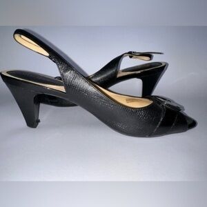 Cole Haan Womens 9 1/2 Black Leather Peep Toe Nike Air Heels Pumps 9.5 Buckle